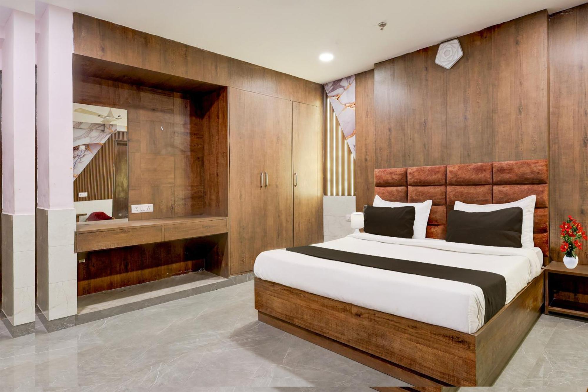 Super Hotel O Alipur Narela Luaran gambar