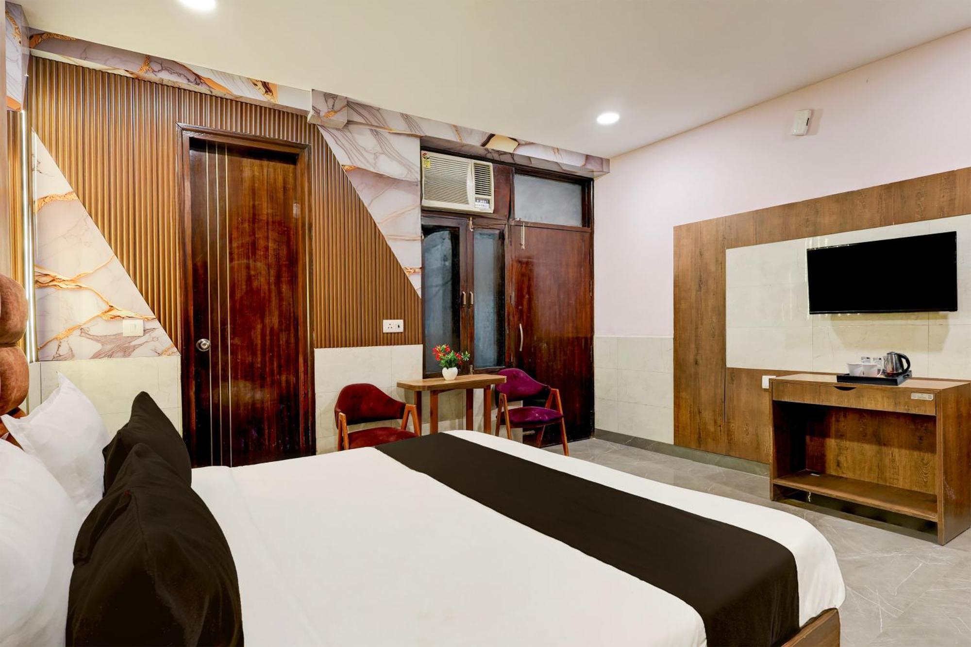 Super Hotel O Alipur Narela Luaran gambar