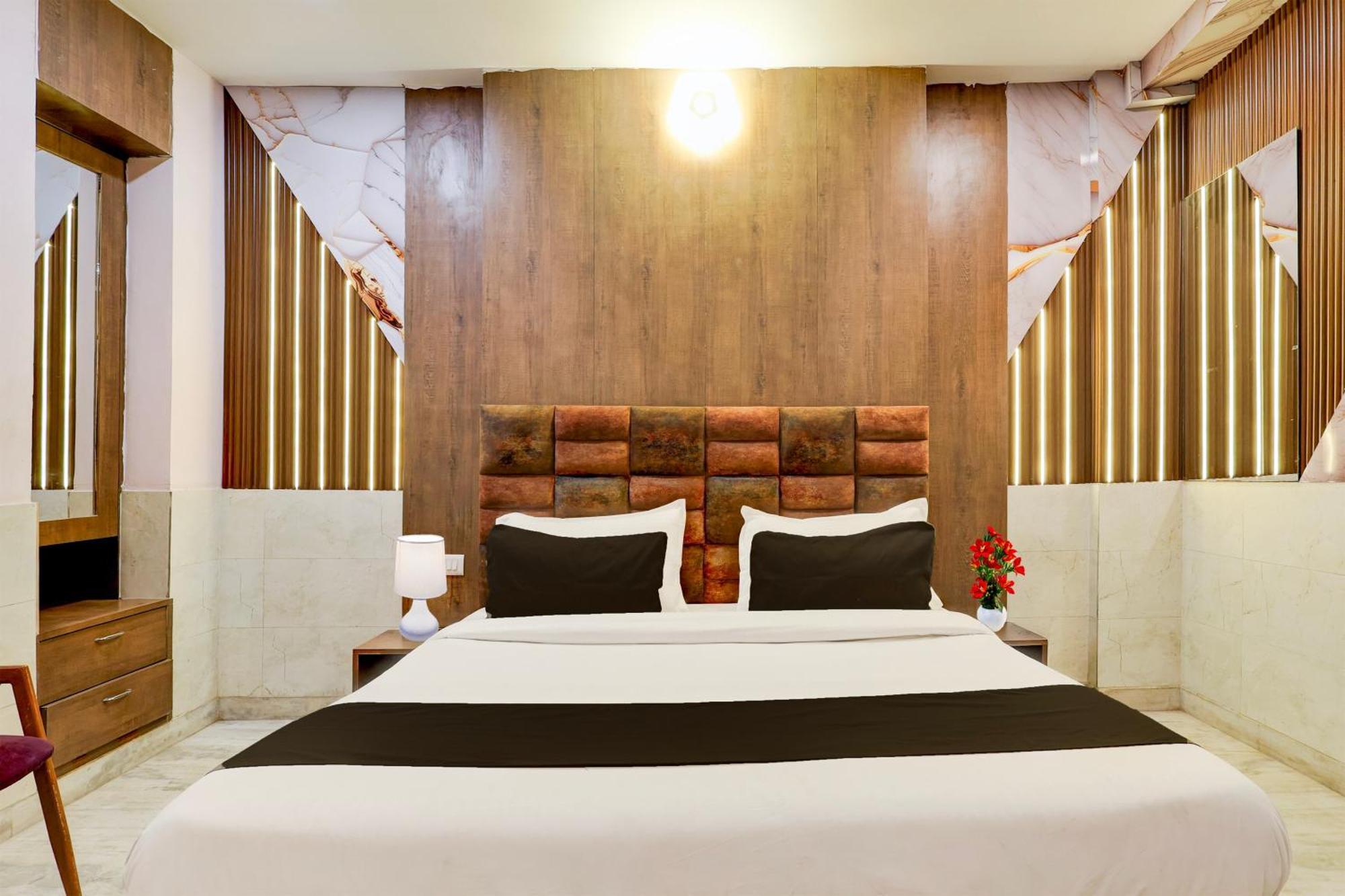 Super Hotel O Alipur Narela Luaran gambar