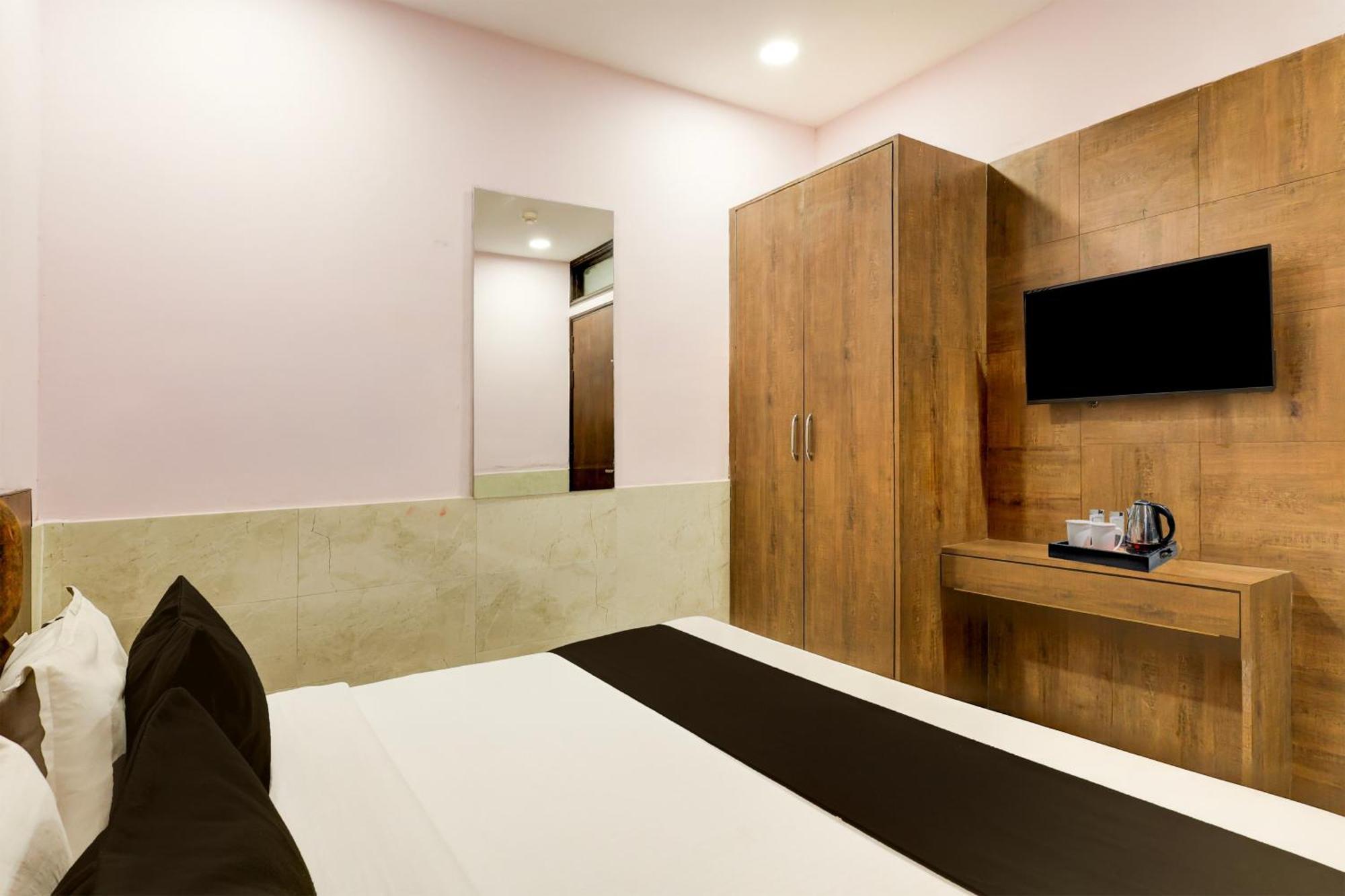 Super Hotel O Alipur Narela Luaran gambar